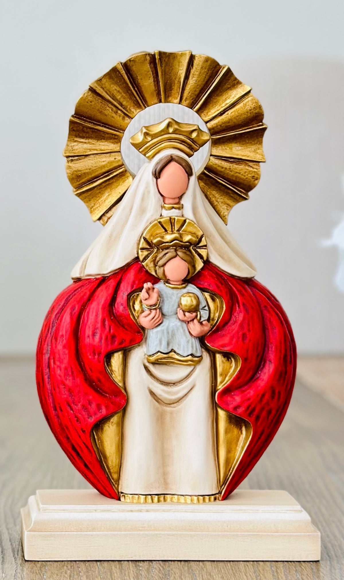 Virgen de Coromoto - 25 cm